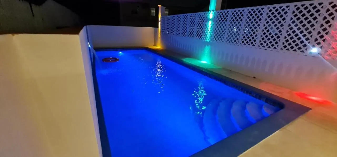 Divine Apartments Calliste