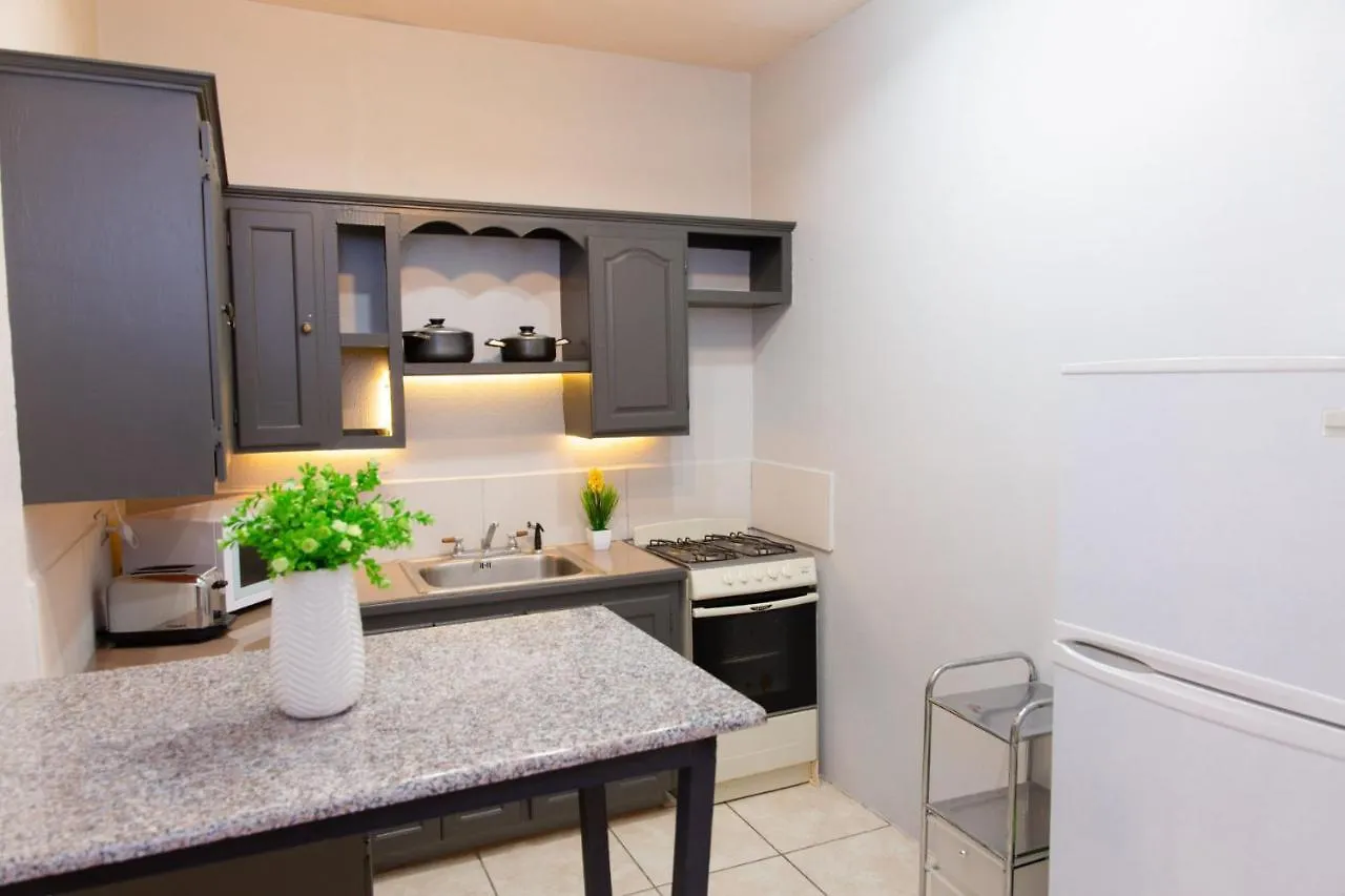 Divine Apartments Calliste
