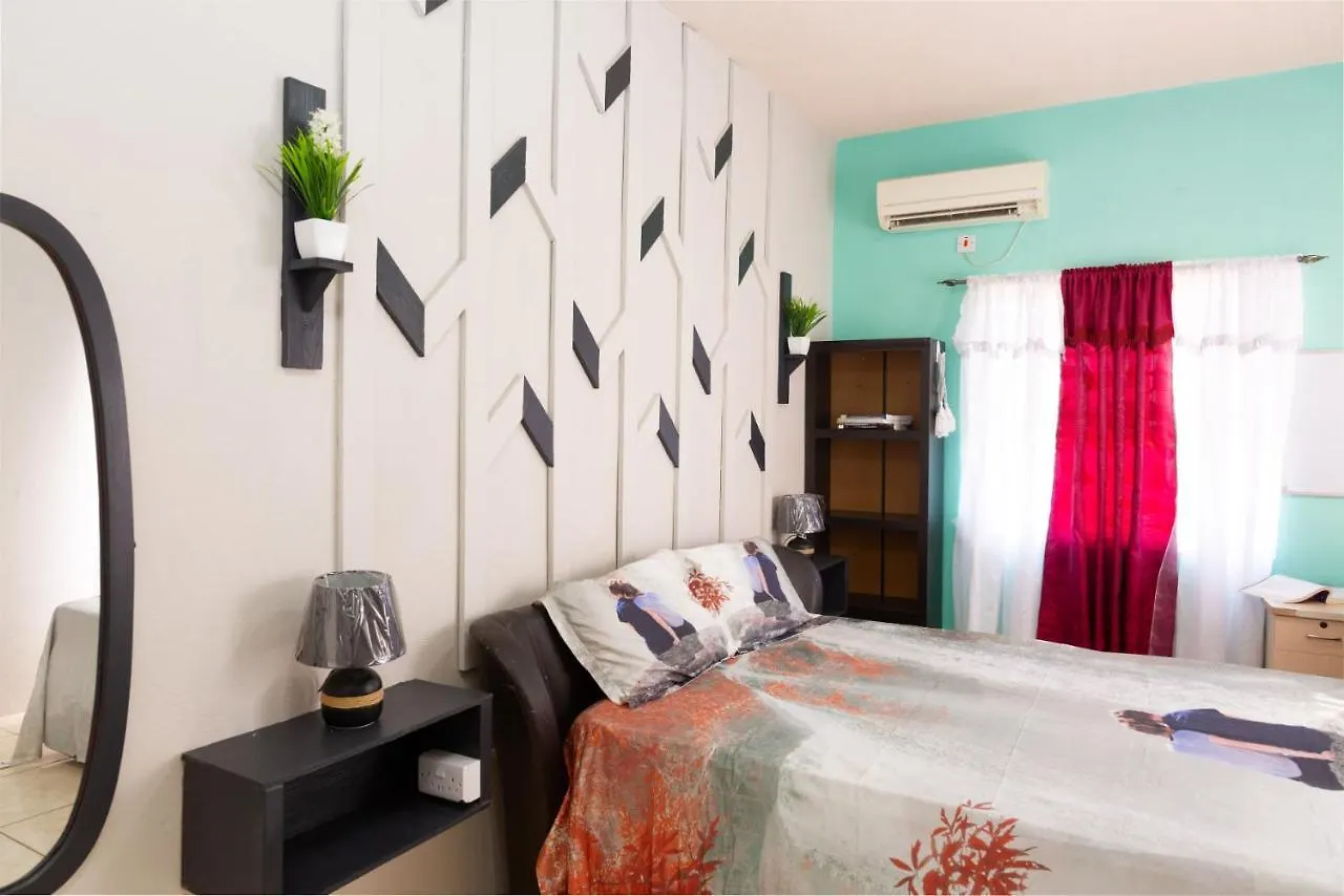 Divine Apartments Calliste 0*,